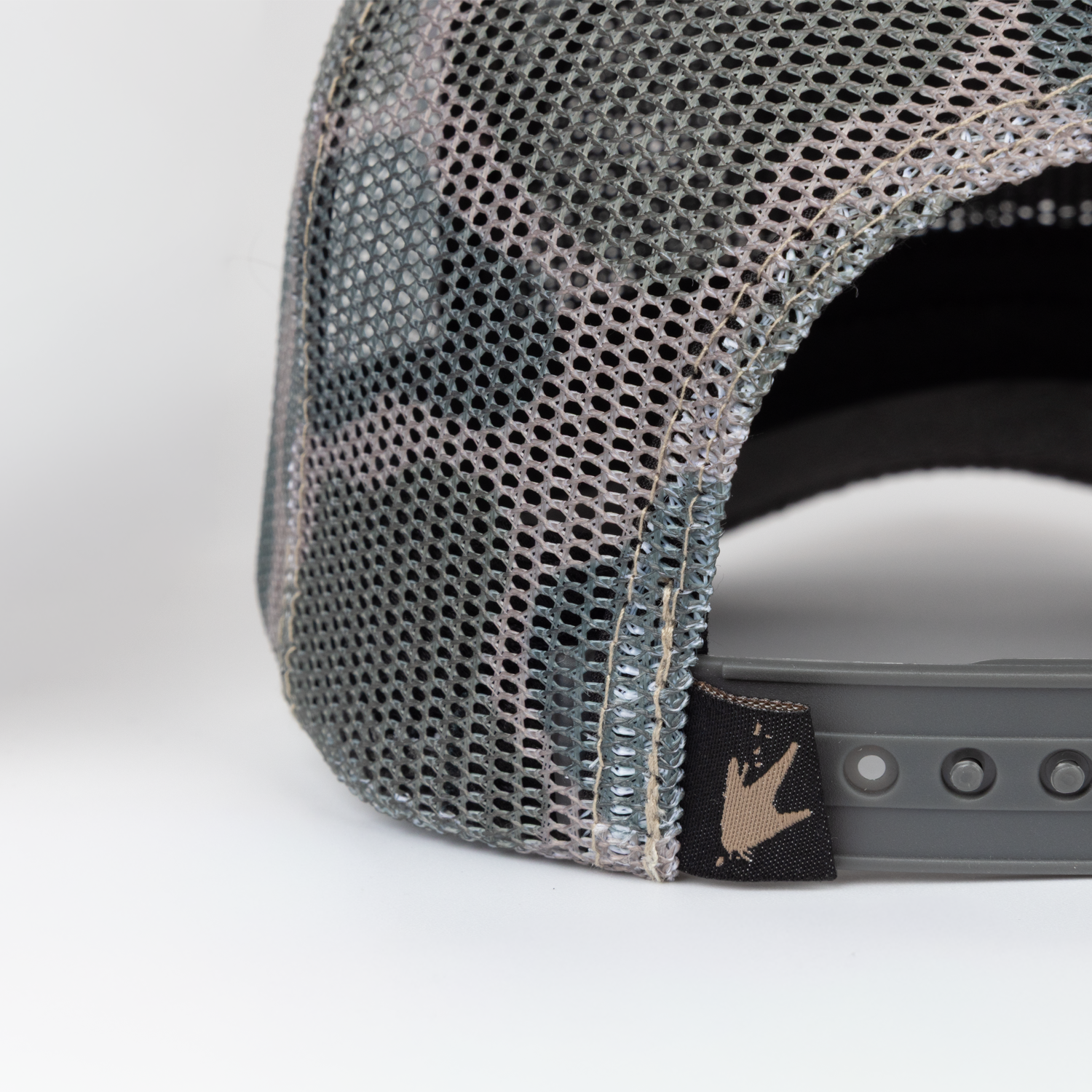 Frogg Toggs® All-Mesh Semi-Curved Snapback Cap | Classic Duck Camo | One Size.